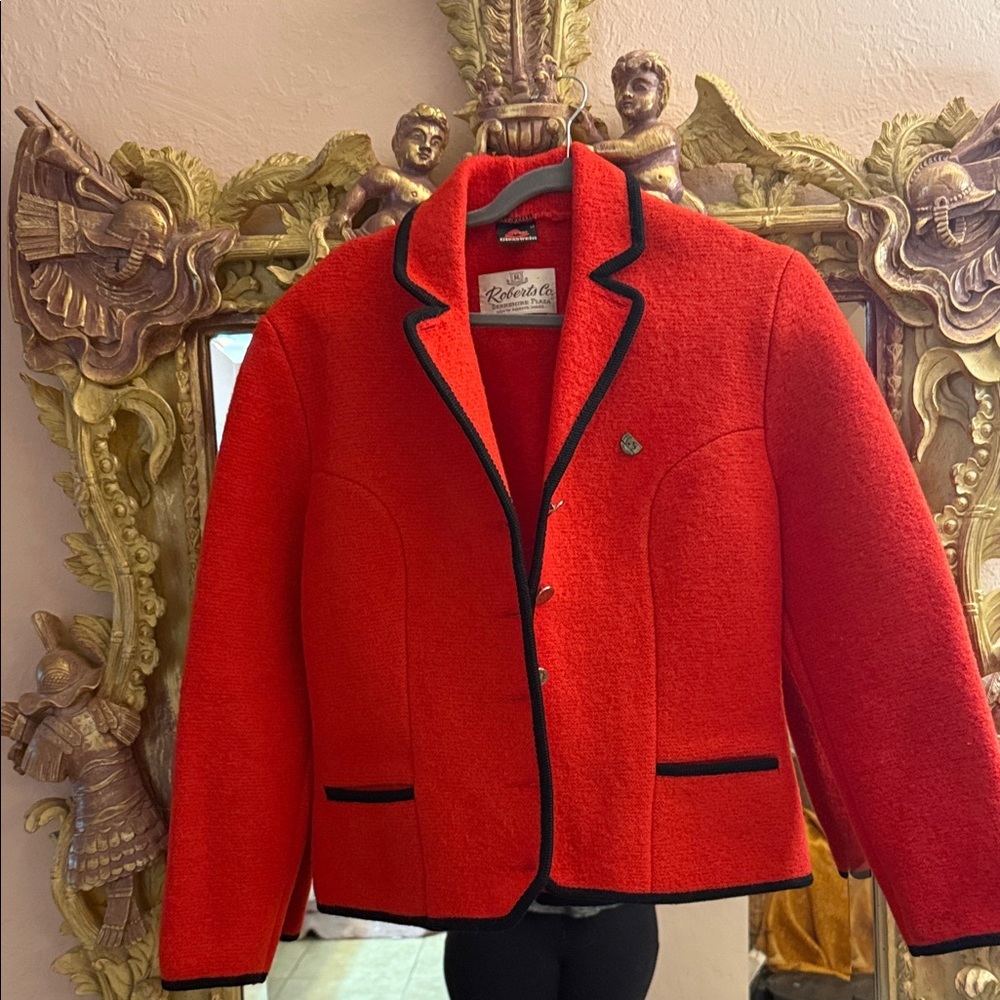 Giesswein Swiss wool vintage jacket with black corded trim and metal button